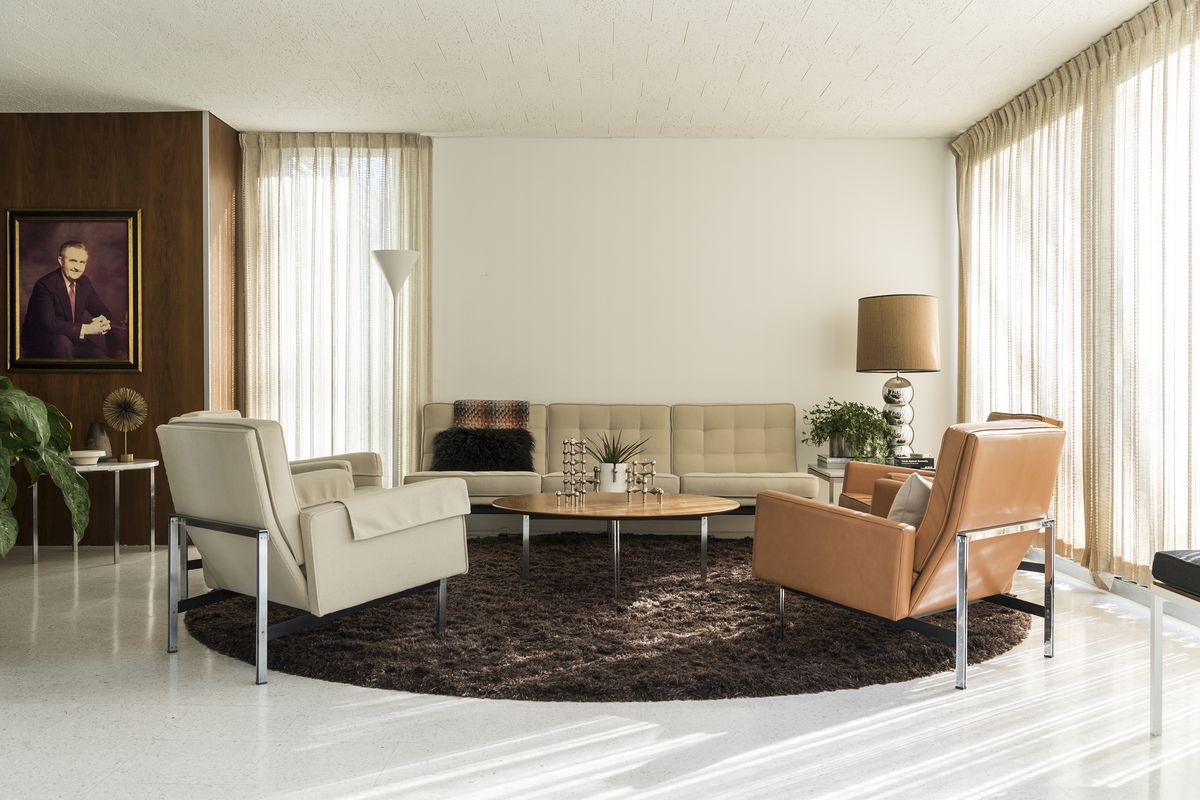 Cách ánh sáng làm biến đổi màu sắc yêu thích trong ngôi nhà bạn